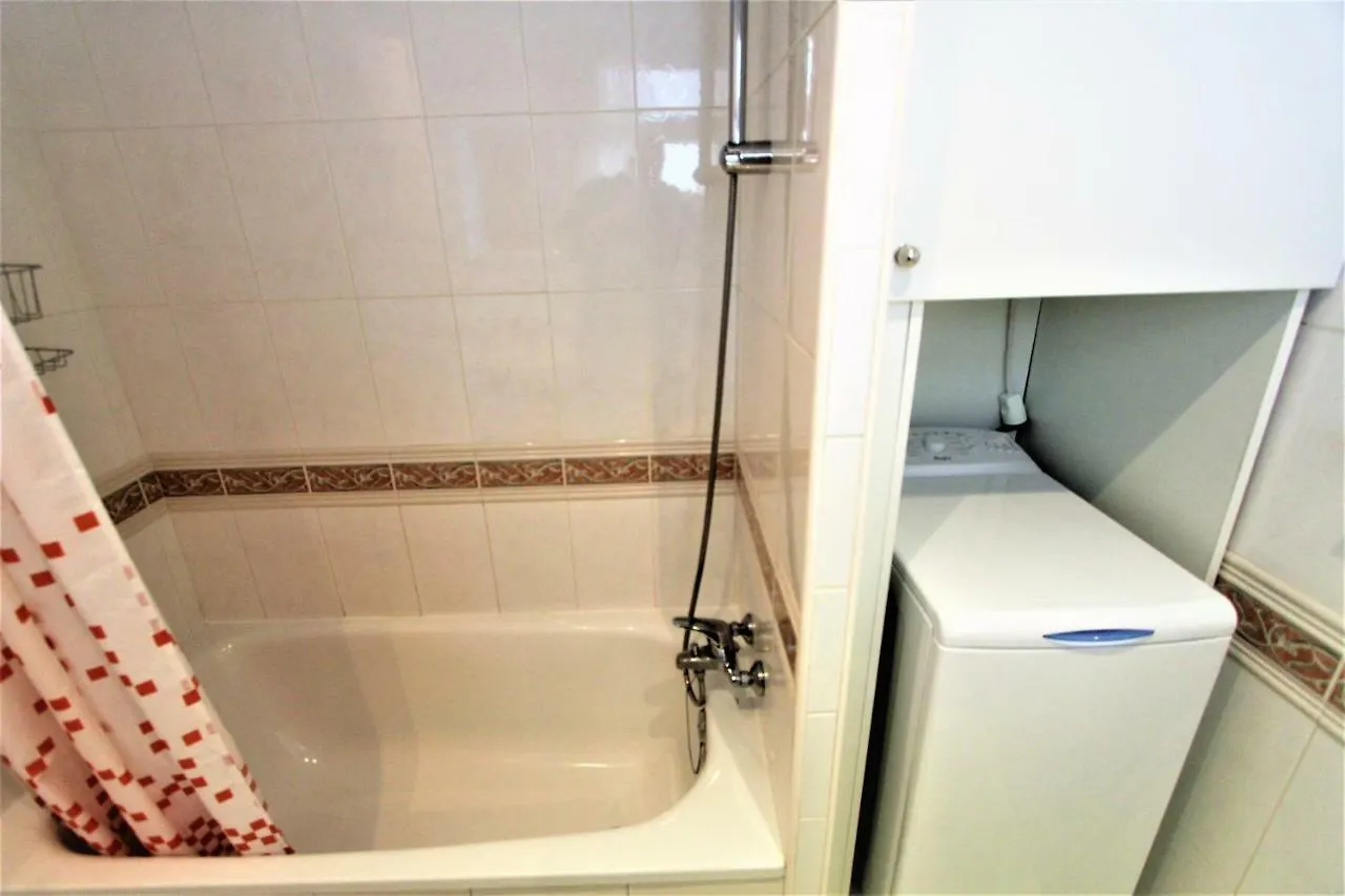 Apartamento Los Cisnes - 2º linea de playa - PISCINA ABIERTA TODO EL AÑO - EXCELENTE CONEXION WIFI Benalmádena España